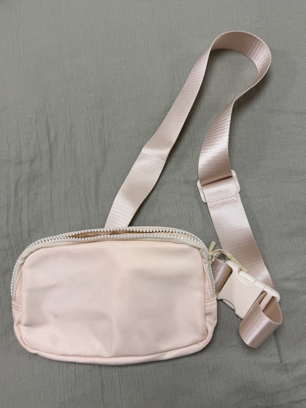 Cream Women's Crossbody Belt Bag